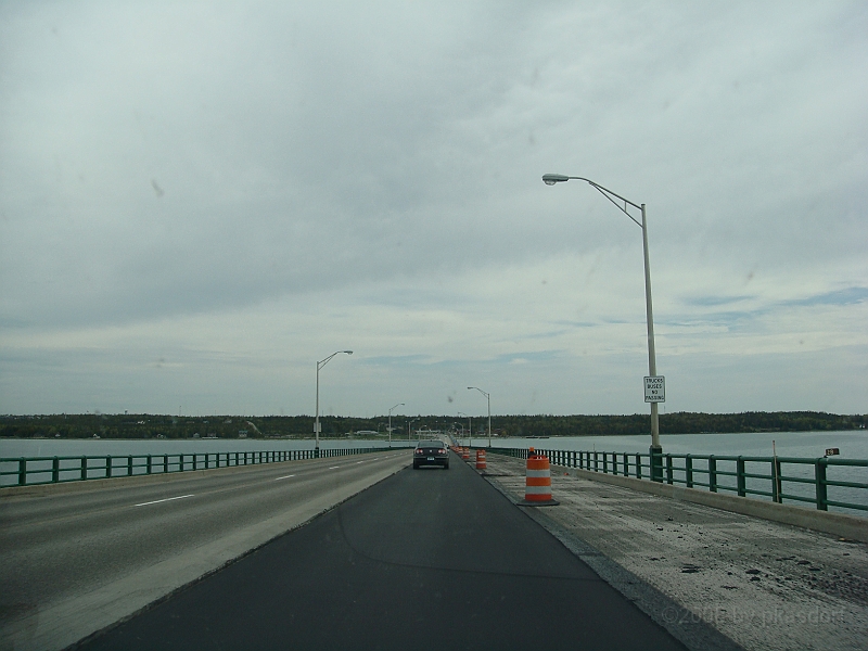 246 Memorial Day [2008 May 23].JPG - Scenes of the Mackinac Bridge.